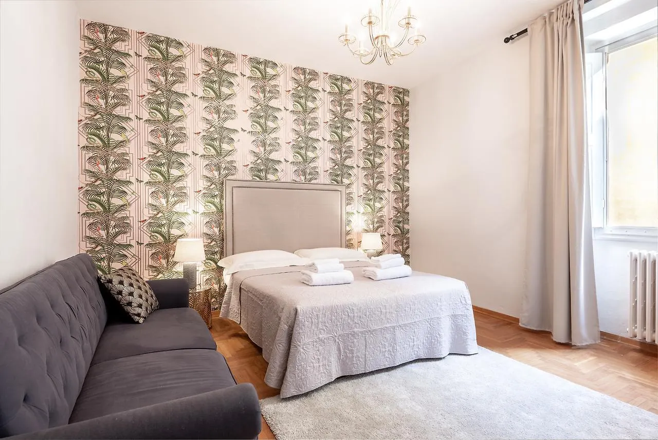 Santo Spirito Jungle Apartment Florence